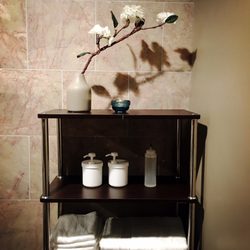 Tao Foot Reflexology - Inside of room