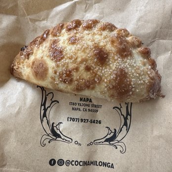 Cocina Milonga - Apple empanada - Coffee & Tea Near Me - Napa, California