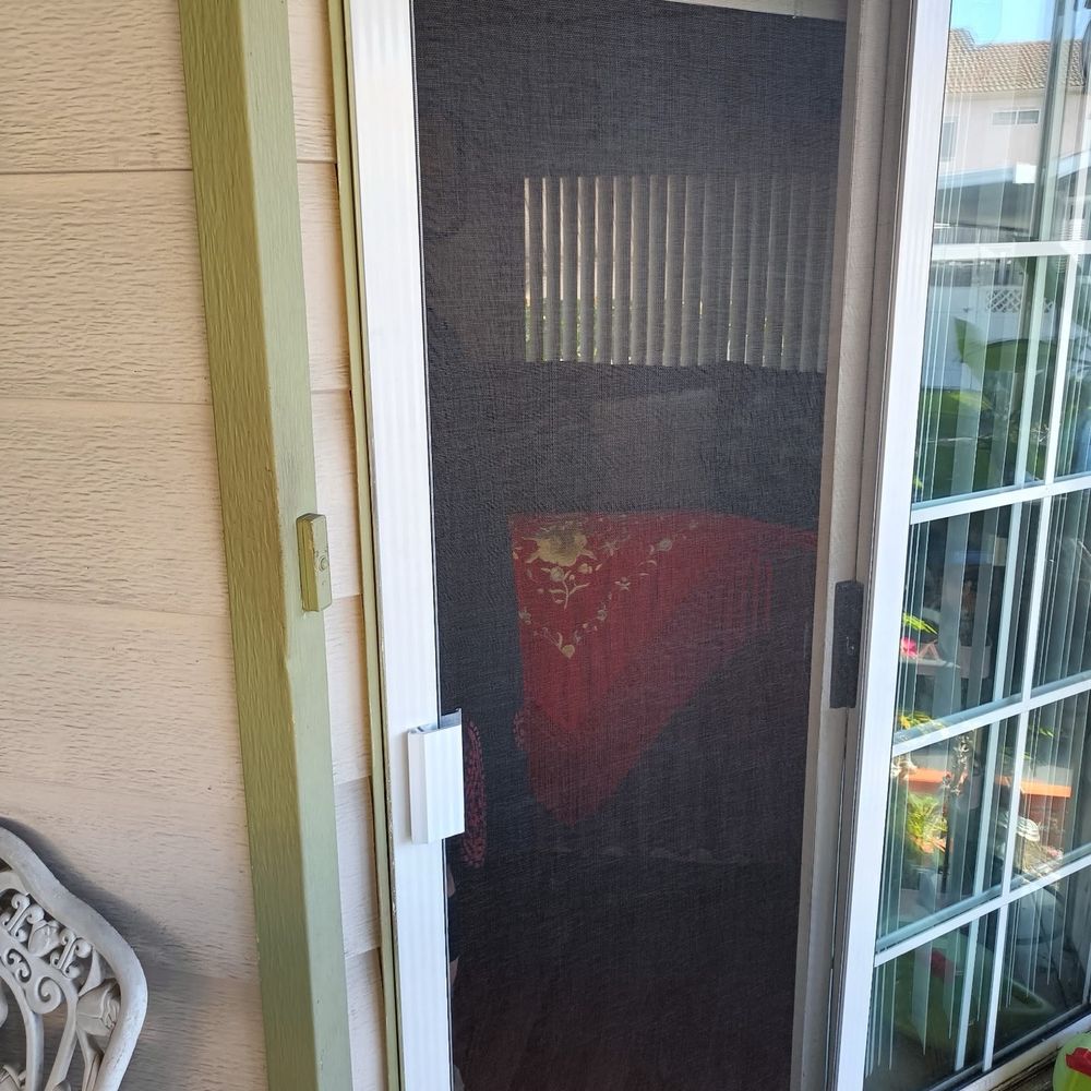 Custom made screen door, love it Custom made screen door, love it