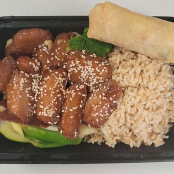Chun Vegetarian - Lunch Special- Sesame Chicken  w/ Brown Rice + Spring Roll - Vegetarian Near Me - Brooklyn, New York