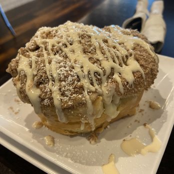 CanopyRoad Cafe - Cinnamon roll - Breakfast & Brunch Near Me - Tampa, Florida CanopyRoad Cafe - Cinnamon roll - Breakfast & Brunch Near Me - Tampa, Florida