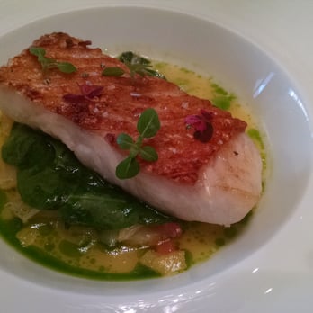 Amber - This was so good. Just an amazing lunch leaded by a great team of professionals - French Near Me - Hong Kong, HK
