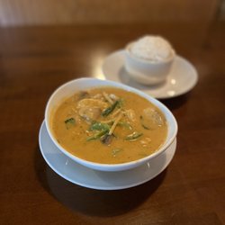 Ni Asian Kitchen - Red curry