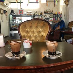 Café Rokoko - Two gorgeous marochino!