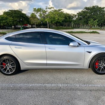 Tesla Window Tinting - Tesla window tinting in Miami, Tesla model 3 car wrap Miami, Tesla Model X car tinting Miami, Wrap my Tesla Miami, Tesla clear bra Miami - Car Window Tinting Near Me - Miami, Florida