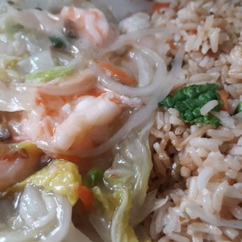 China Garden - Shrimp chow mein (lunch portion) - Chinese Near Me - Fort Wayne, Indiana