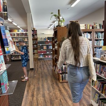 Page 42 - Used Bookstore Near Me - Spokane, Washington Page 42 - Used Bookstore Near Me - Spokane, Washington