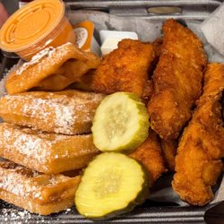 Hangry Joe’s - Tenders & Waffles