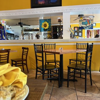 Sweet Meadow Cafe - The dining area - New American Near Me - Salisbury, North Carolina