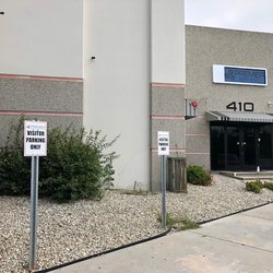Polaris Specialty Pharmacy - Visitor parking in front of the building.