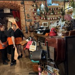 Prodiż Warszawski - Fun, and delicious, piano bar