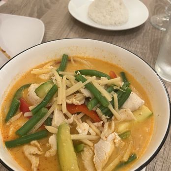 Zaab Real Thai Restaurant - Red Curry - Thai Near Me - Altamont, New York Zaab Real Thai Restaurant - Red Curry - Thai Near Me - Altamont, New York