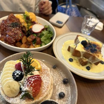 Four Chairs - Breakfast & Brunch Near Me - San Francisco, California