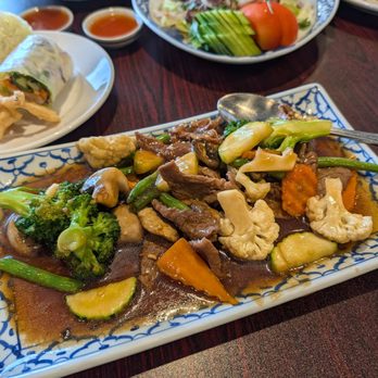 Thai Paradise - Thai Near Me - Pickerington, Ohio