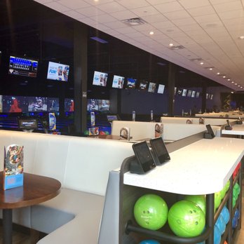 Main Event Baton Rouge - Bowling lanes - American Near Me - Baton Rouge, Louisiana Main Event Baton Rouge - Bowling lanes - American Near Me - Baton Rouge, Louisiana