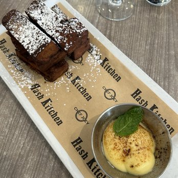 Hash Kitchen - Bread pudding French toast - Breakfast & Brunch Near Me - Scottsdale, Arizona