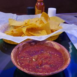 Las Lomas - Chips n dip