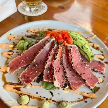 TideHouse - a plate of tuna and vegetables - Seafood Near Me - Stuart, Florida TideHouse - a plate of tuna and vegetables - Seafood Near Me - Stuart, Florida