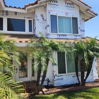 JLF Construction - Application of waterproof prior to siding install - General Contractors Near Me - Covina, California JLF Construction - Application of waterproof prior to siding install - General Contractors Near Me - Covina, California