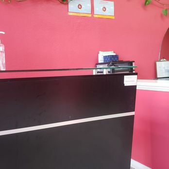 Nayan Threading - Reception area - Threading Services Near Me - Montebello, California