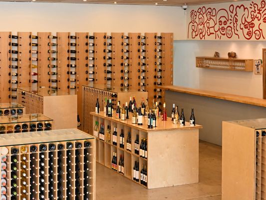 Silverlake Wine by null