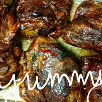 Pat's BBQ & Catering - Pork butts - Barbeque Near Me - Murphysboro, Illinois