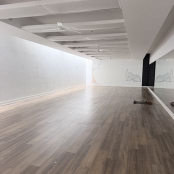 Fyra Yoga - Yoga Near Me - Brooklyn, New York Fyra Yoga - Yoga Near Me - Brooklyn, New York