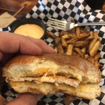 Buffalo Grill - Hochatown - Buffalo Chicken disappointment - American Near Me - Broken Bow, Oklahoma