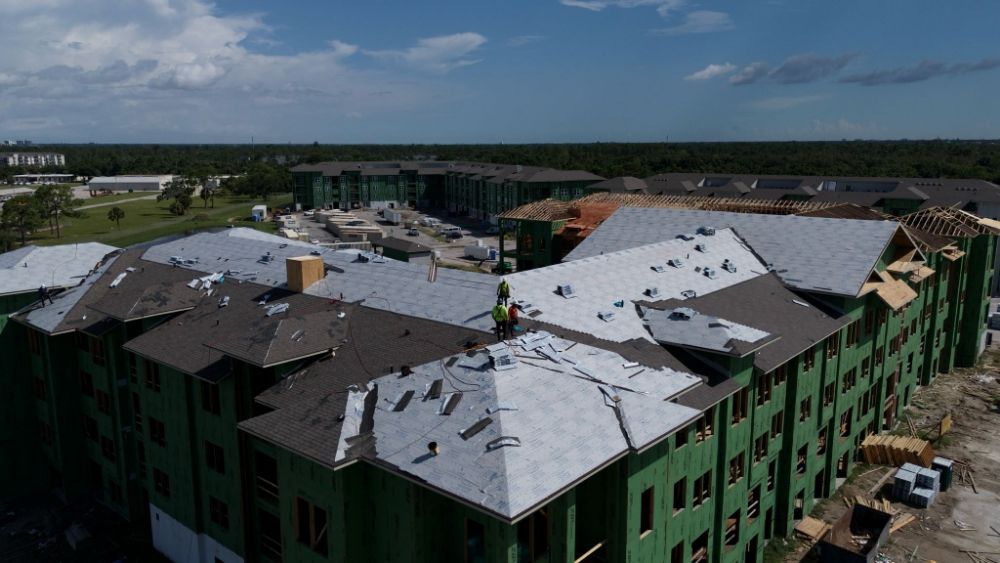 Slide of Febres Roofing