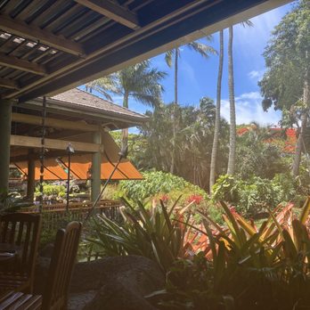 Keoki's Paradise - Looking out on garden from table - Seafood Near Me - Koloa, Hawaii Keoki's Paradise - Looking out on garden from table - Seafood Near Me - Koloa, Hawaii