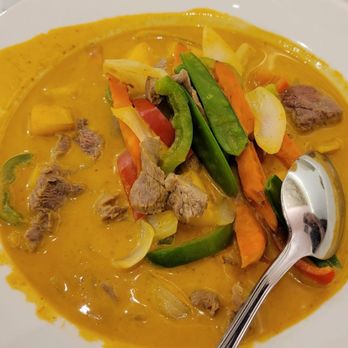 Thai Sweet Basil - Mango Beef Curry - Thai Near Me - Andover, Massachusetts