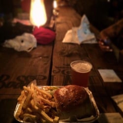 Francis Platz - #Burgers&Beer