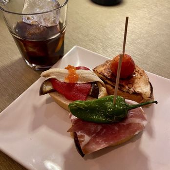 Travel Bar - Party & Event Planning Near Me - Barcelona, B Travel Bar - Party & Event Planning Near Me - Barcelona, B