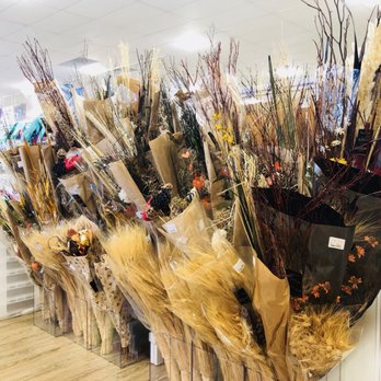 HomeGoods - Fall foliage - Furniture Stores Near Me - Palmdale, California