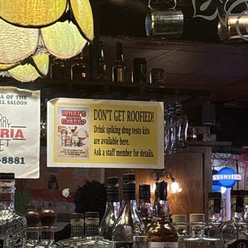 Maui Sugar Mill Saloon - Dive Bars Near Me - Tarzana, California