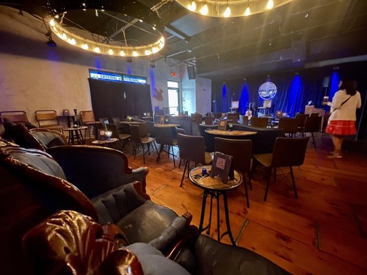 Blue Jay Listening Room by null