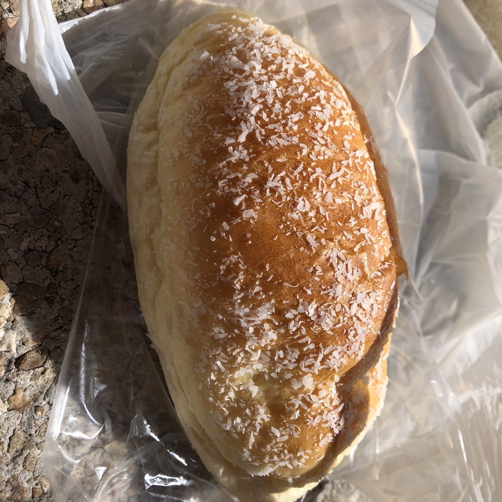 Hannah's Bakery - Coconut cream bun - Bakeries Near Me - Honolulu, Hawaii Hannah's Bakery - Coconut cream bun - Bakeries Near Me - Honolulu, Hawaii