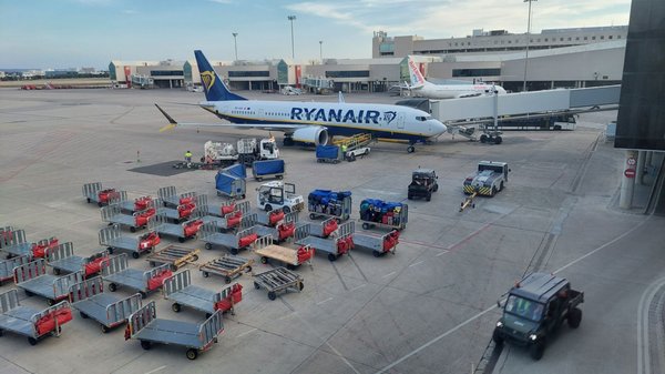 Palma de Mallorca Airport by null