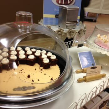 Nothing Bundt Cakes - Tasters of chocolate bundt cake! Definitely worked cuz we bought one! - Bakeries Near Me - Henderson, Nevada