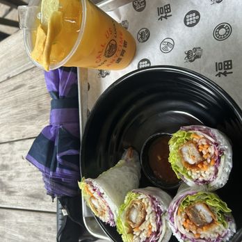Sili Miami - Summer Rolls (1pc), Mango Refresher, and the nice patio area :) - Asian Fusion Near Me - Miami, Florida Sili Miami - Summer Rolls (1pc), Mango Refresher, and the nice patio area :) - Asian Fusion Near Me - Miami, Florida