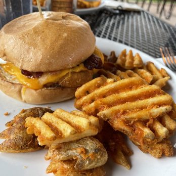 MeMe's Cafe - Chicken, Bacon, Ranch - American Near Me - Springdale, Utah MeMe's Cafe - Chicken, Bacon, Ranch - American Near Me - Springdale, Utah