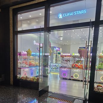 Claw Stars - Arcades Near Me - Los Angeles, California