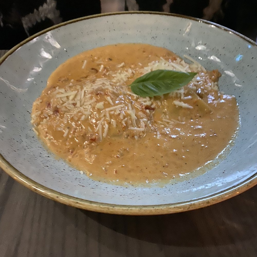 La Vecchia Ristorante - Italian Near Me - Toronto, Ontario