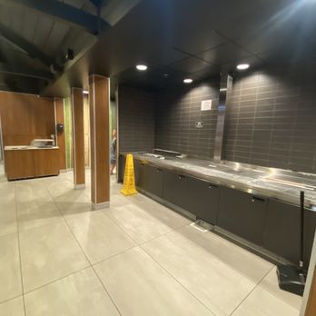 McDonald's - Useless space in the McDonald's area - Coffee & Tea Near Me - Barstow, California