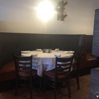 La Contea - Inside - Italian Near Me - Baton Rouge, Louisiana La Contea - Inside - Italian Near Me - Baton Rouge, Louisiana