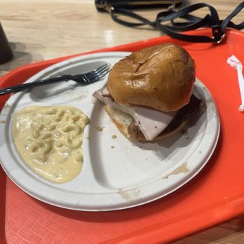 Little Miss BBQ - Turkey sandwich and Mac and cheese - Barbeque Near Me - Phoenix, Arizona Little Miss BBQ - Turkey sandwich and Mac and cheese - Barbeque Near Me - Phoenix, Arizona