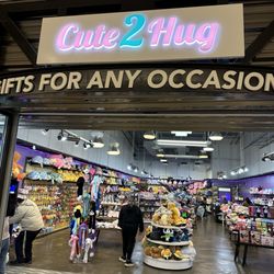 Cute2hug - Front entrance