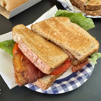 Beach Hut - BLT sandwich - Breakfast & Brunch Near Me - Port Burwell, Ontario