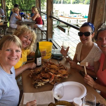 Cantler's Riverside - Perfect table overlooking the river - Seafood Near Me - Annapolis, Maryland