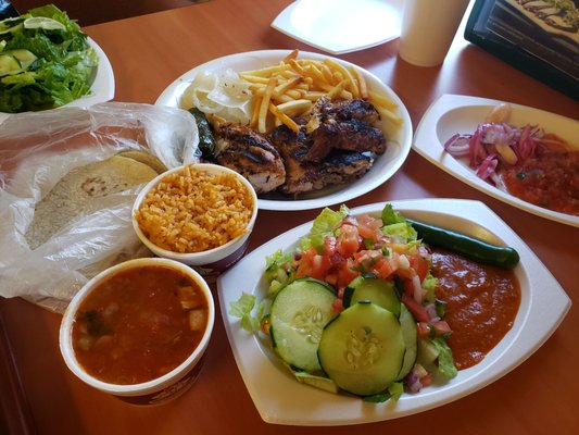 Pollo Feliz by null